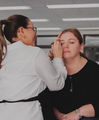 Sminktetoválás utáni ápolási tájékoztató Nadorfi Dorottya PMU szemöldök tetováló