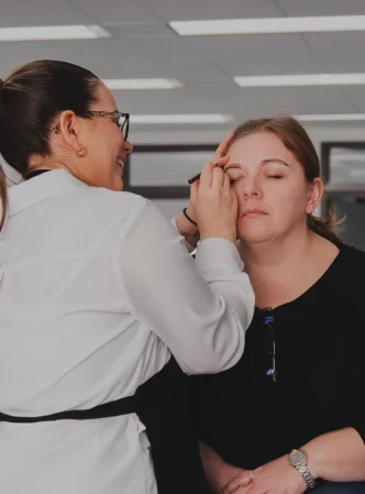 Sminktetoválás utáni ápolási tájékoztató Nadorfi Dorottya PMU szemöldök tetováló